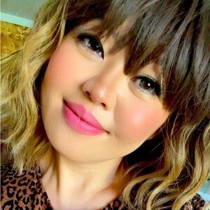 Meet your Posher, Alice